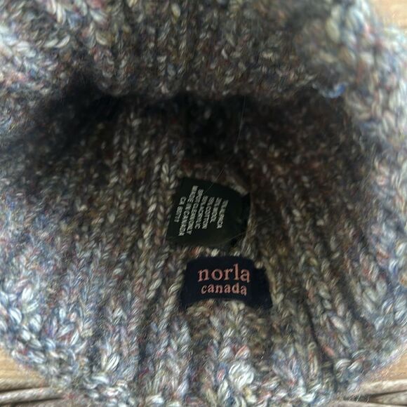 Norla Canada Alpaca Blend Knit Pom Pom Hat O/S main image 3